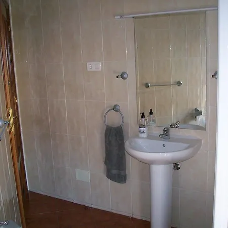 Guest house Cerecedo 2*