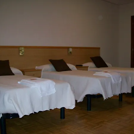 Guest house Cerecedo 2*